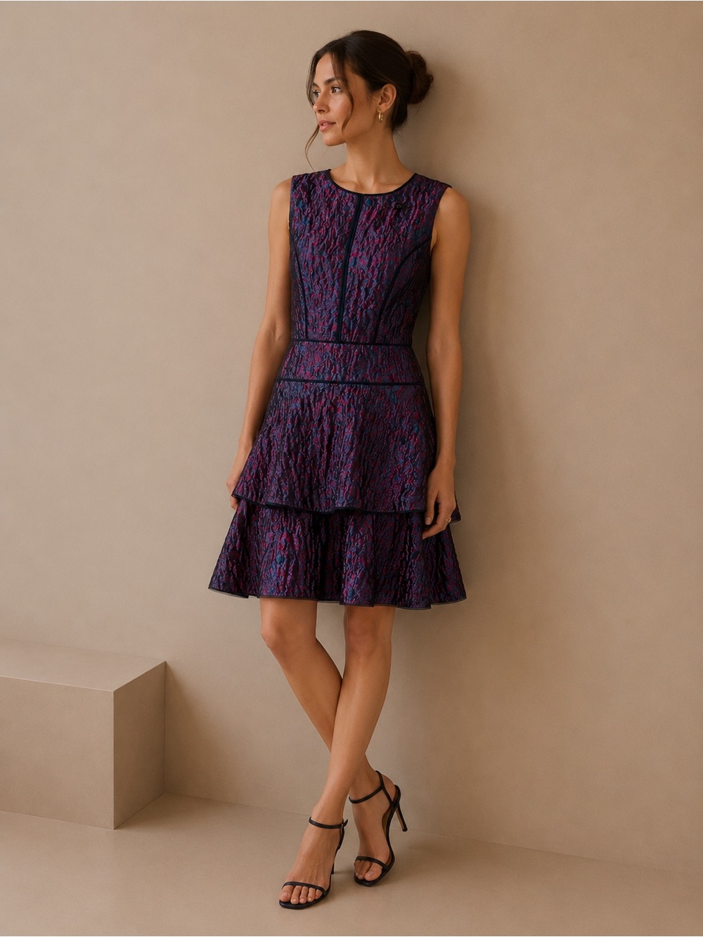 BCBGMaxAzria Sleeveless Tiered Jacquard Dress in Plum and Magenta Size 4